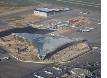 Heydar Aliyev Havalimanı